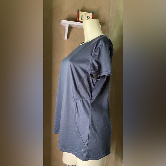 Danskin Now Semi-Fitted Grey Workout T-Shirt - Women's X Large (16-18) - Picture 5 of 9